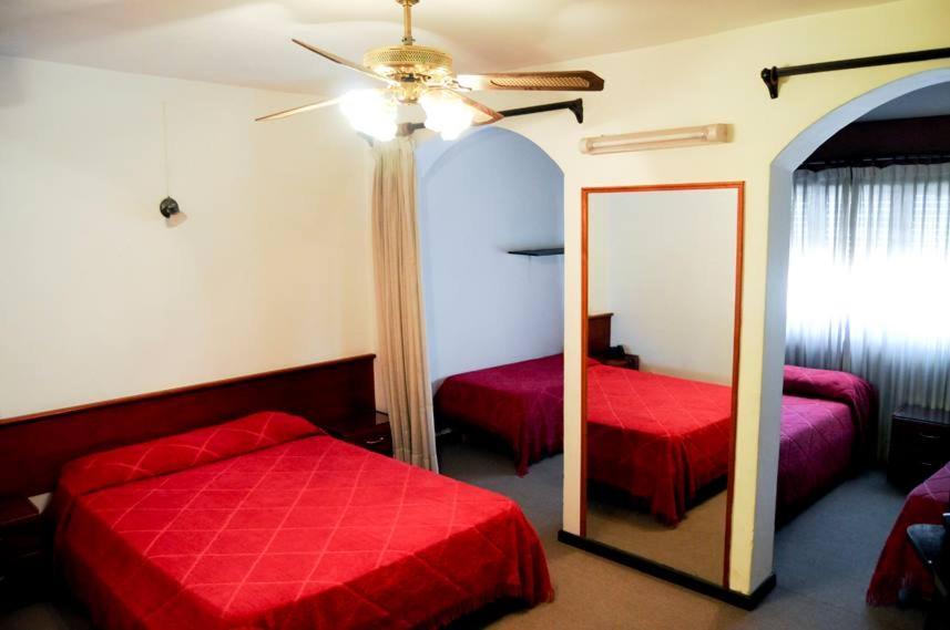 Villa María Hotel Alcazar מראה חיצוני תמונה