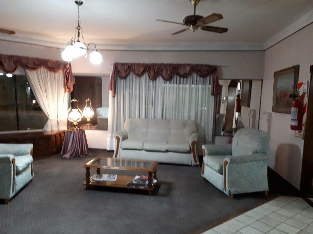 Villa María Hotel Alcazar מראה חיצוני תמונה